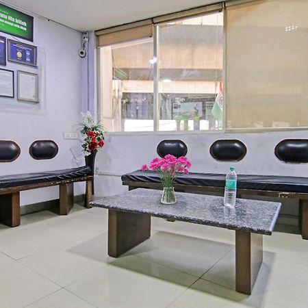 Hotel O Flagship Hotel Metro Star Near Lotus Temple Nova Deli Exterior foto